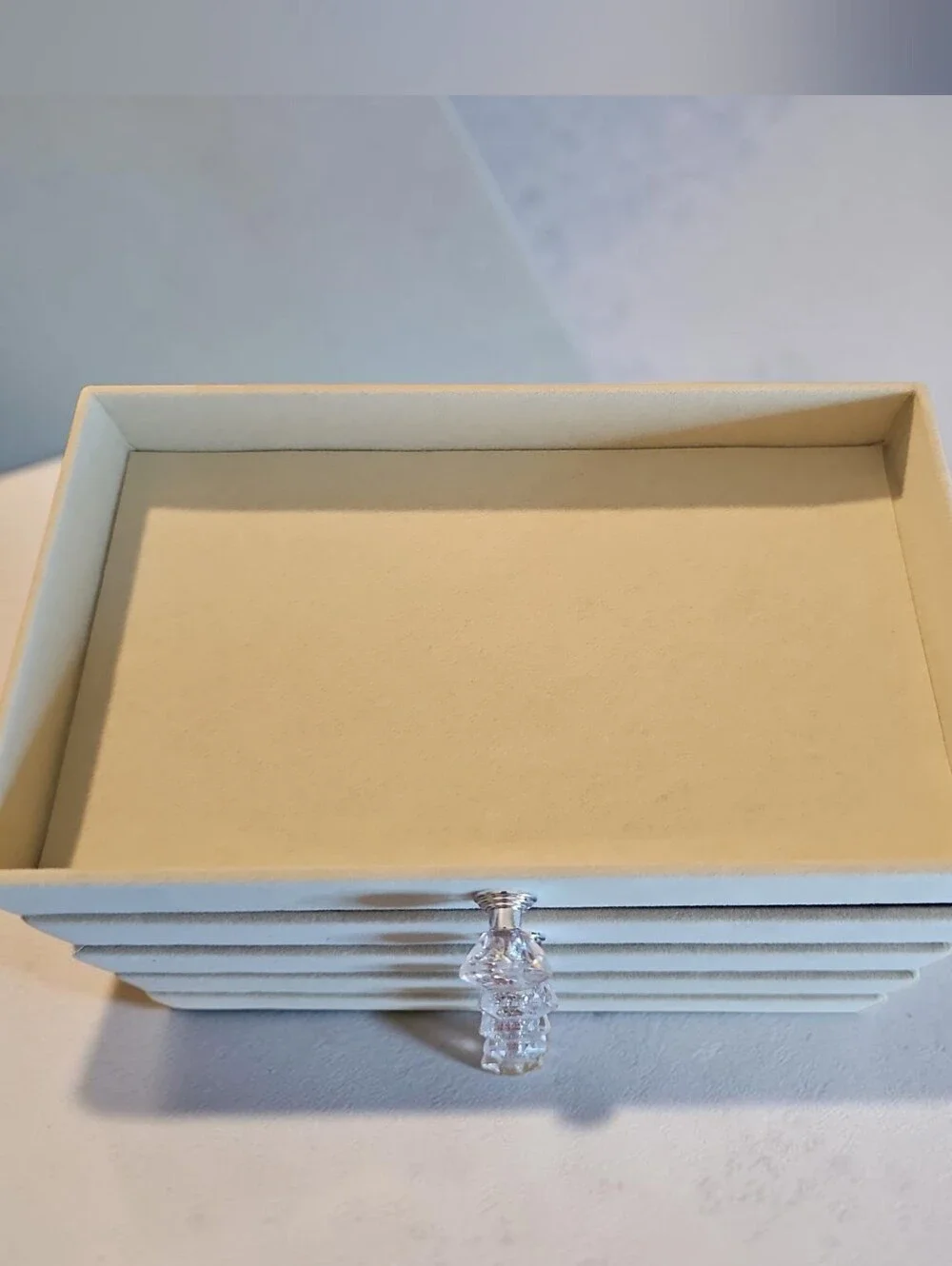 S.B  NWT Stackable White Jewelry Organizer with Clear Drawers